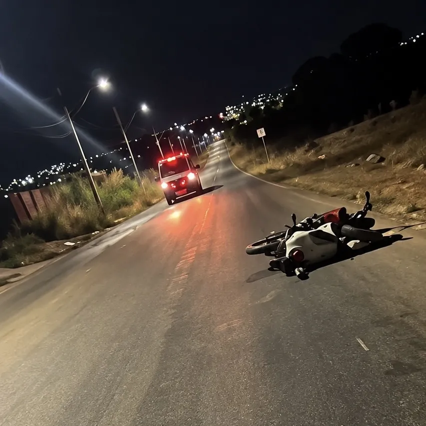 Homem é encontrado caído ao lado de moto em Primavera do Leste