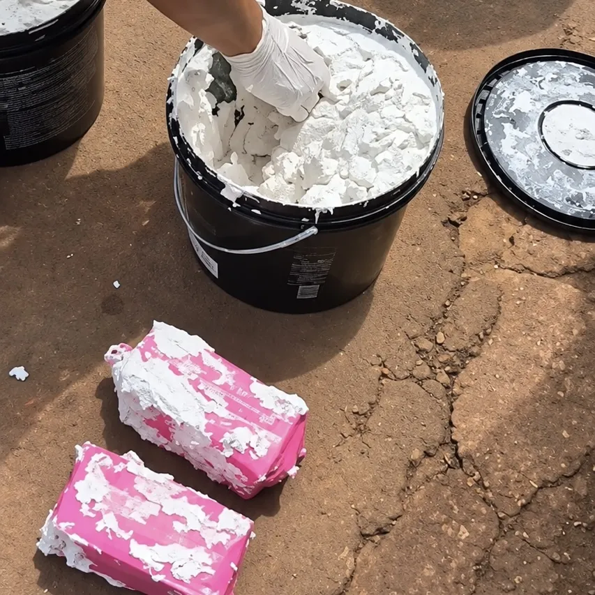 Polícia encontra maconha e cocaína dentro de baldes em Confresa