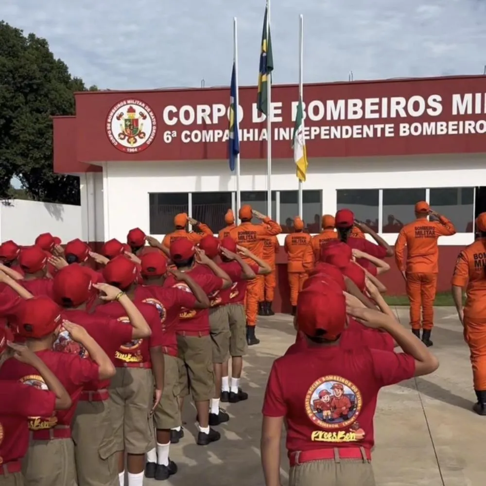 Projeto social promove instrução de salvamento terrestre