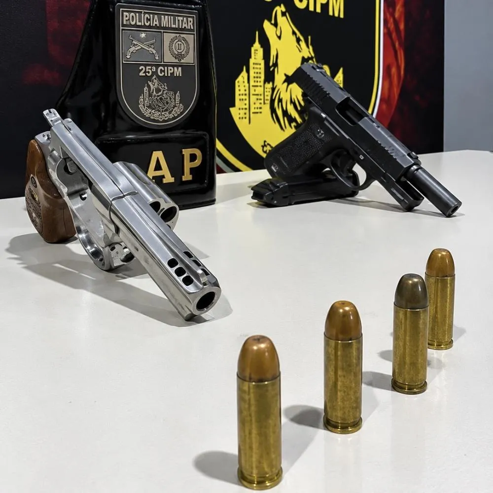 PM prende dois homens com armas, munições e drogas em Várzea Grande