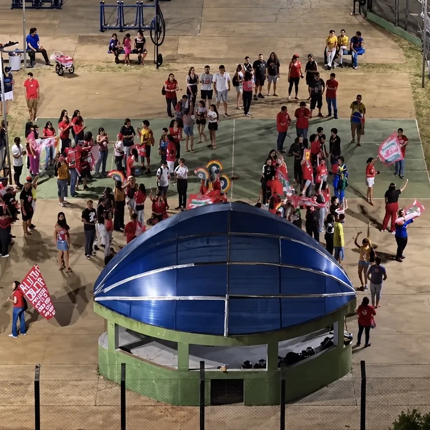 Ato pró-Lula movimenta Praça do Rock em Primavera do Leste