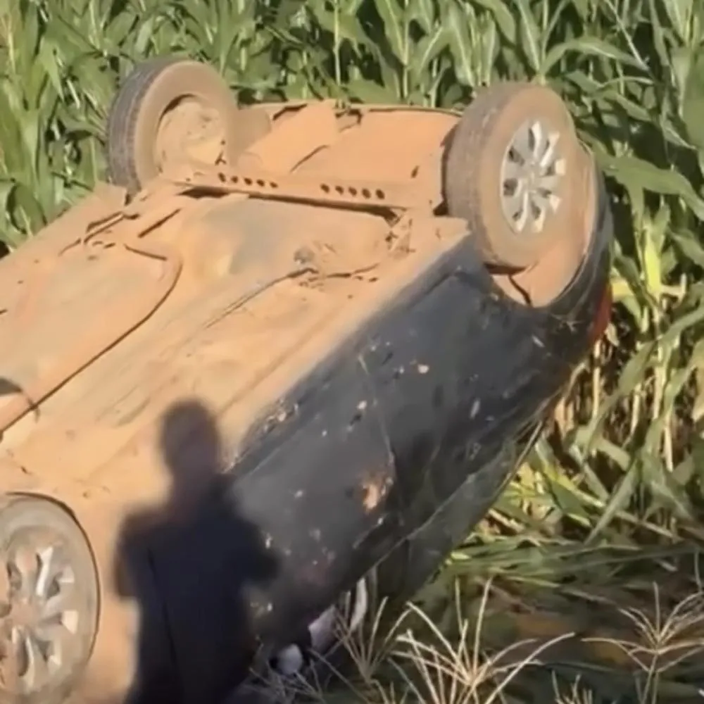 Em Lucas do Rio Verde, Família sai sem ferimentos graves após capotamento