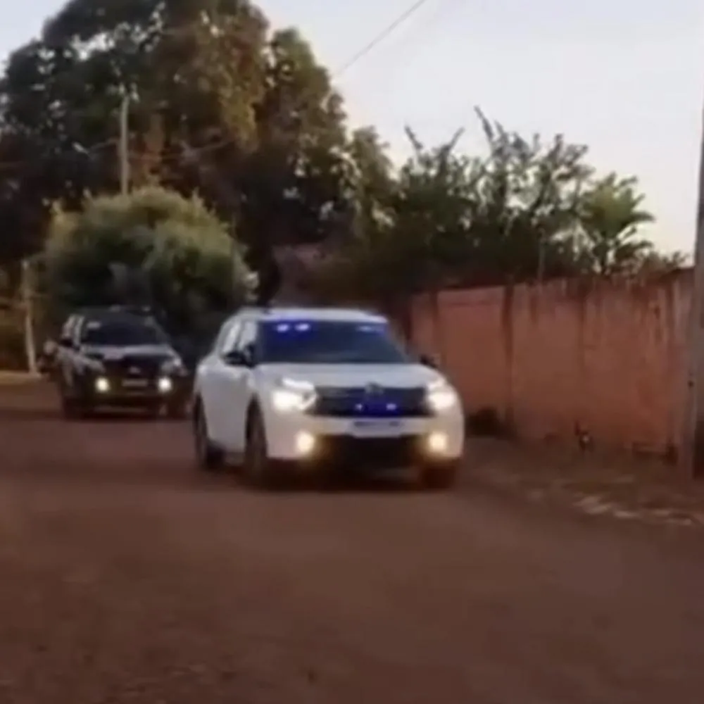 Polícia cumpre 43 mandados em ofensiva contra facção criminosa