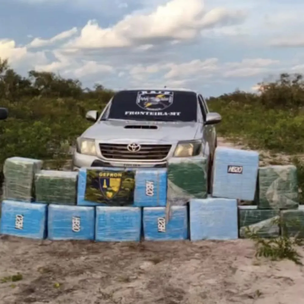 Operação apreende 500 kg de drogas e aeronave em Jauru