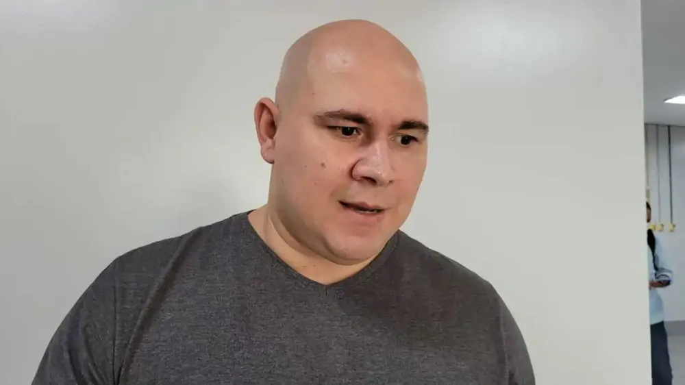 Prefeito anuncia pacote milionário para pavimentação em Cuiabá