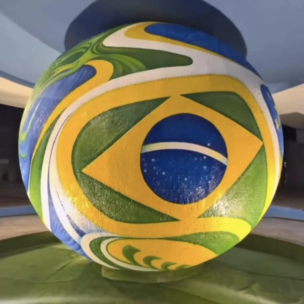 Prefeitura de Rondonópolis entra no clima do Mundial com decoração especial