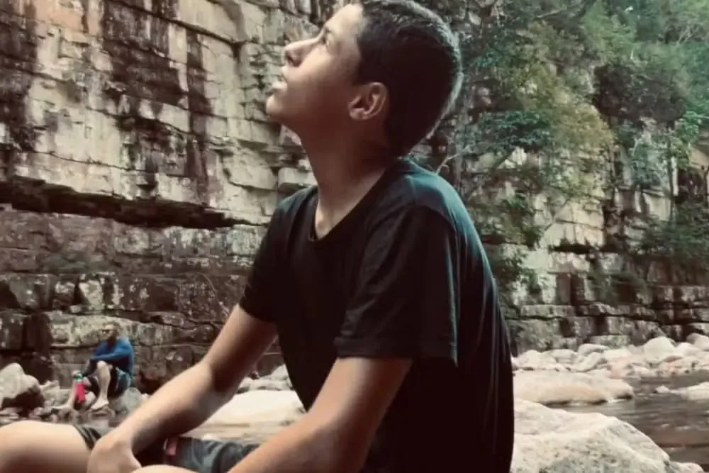 Estudante de 12 anos morre após mal súbito em escola de Pontes e Lacerda