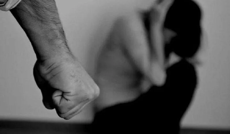 Homem tenta matar esposa e agride a própria irmã em Canarana