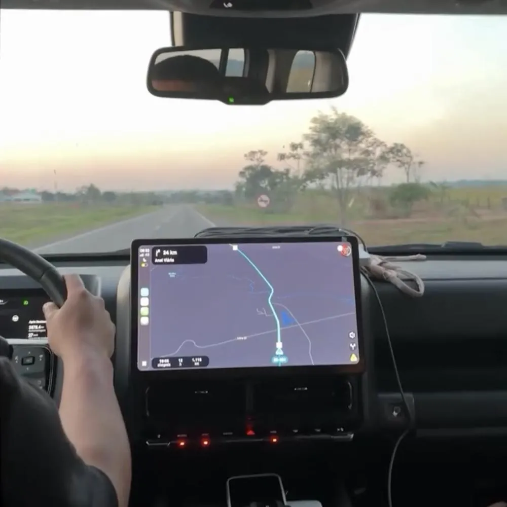 Influenciador viaja 1.400 km para assistir show de Mariana Fagundes em Cuiabá