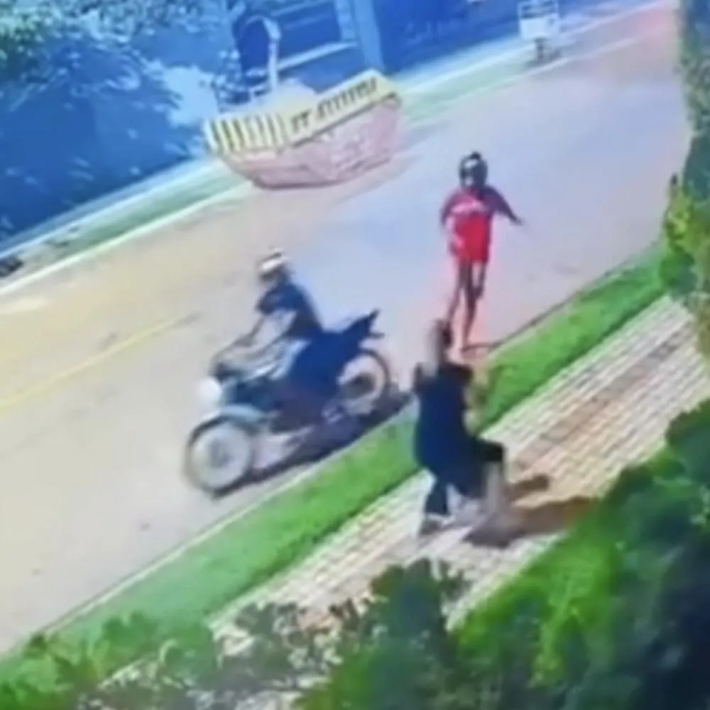 Mulher é assaltada durante passeio com cachorro