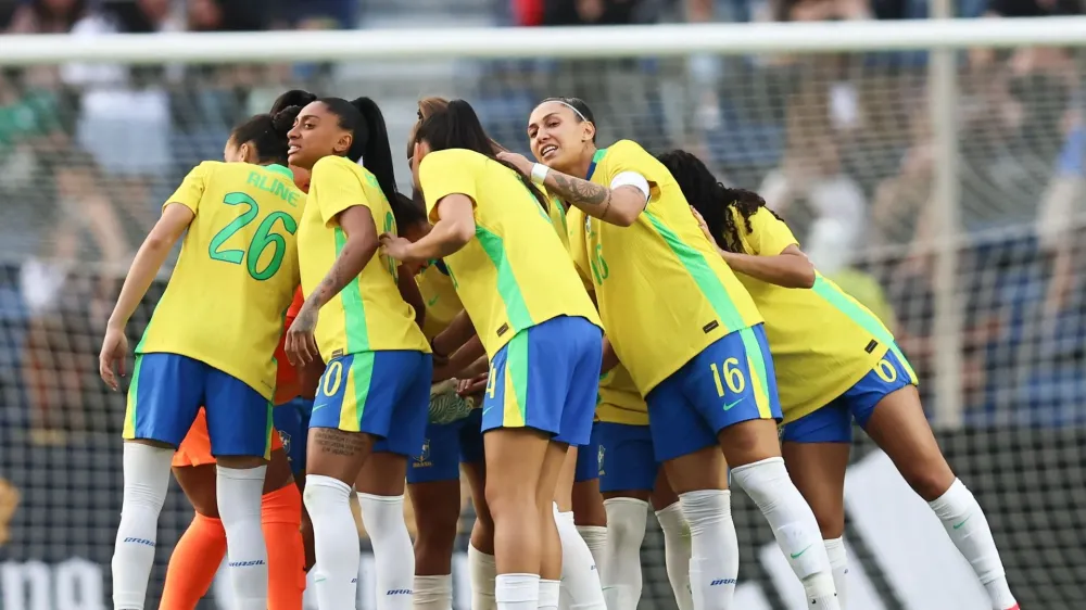 Jogadoras chamam público para jogos da Seleção Brasileira Feminina na Arena Pantanal