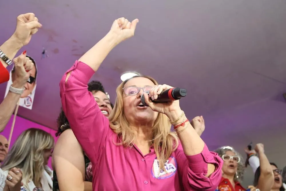 Frente de centro-esquerda confirma Natasha Slhessarenko na disputa pelo Palácio Paiaguás